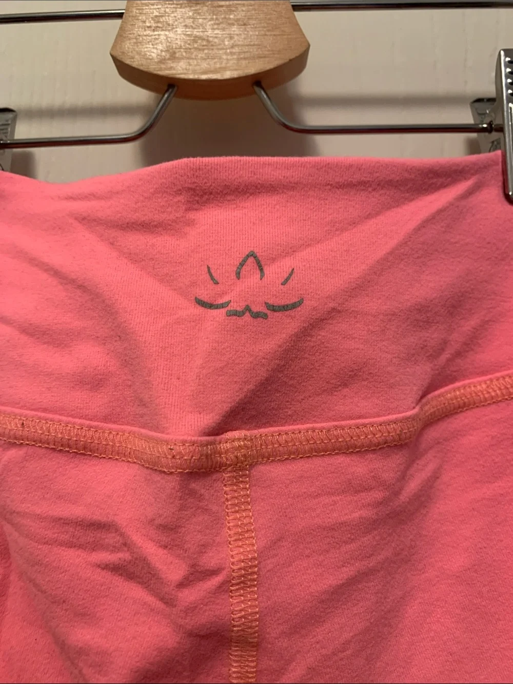 Beyond Yoga Women’s Coral Pink Active Leggings